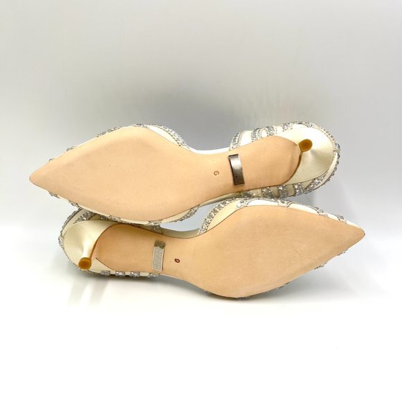 Badgley Mischka Size 6 Ginny Jeweled Ivory Satin D'Orsay Low‎ Heels Pumps Shoes - Picture 9 of 13